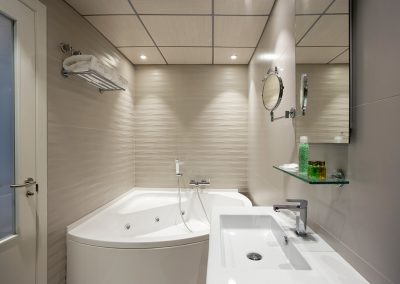 Baño Suite Blanco Nacar